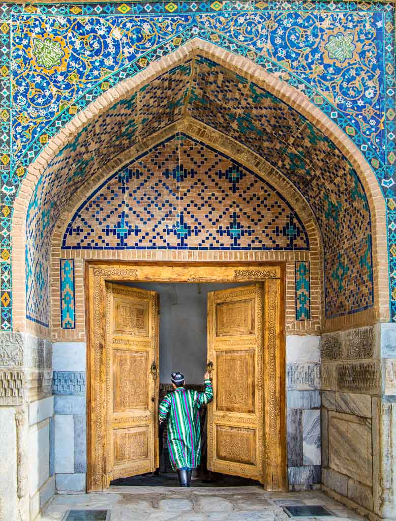 Uzbekistan, Central Asia, Uzbekistan travel guide, Uzbekistan travel, Uzbekistan guide, Samarkand, Tilla Kari Madrasa, Tilla Kari, Registan, Registan Square